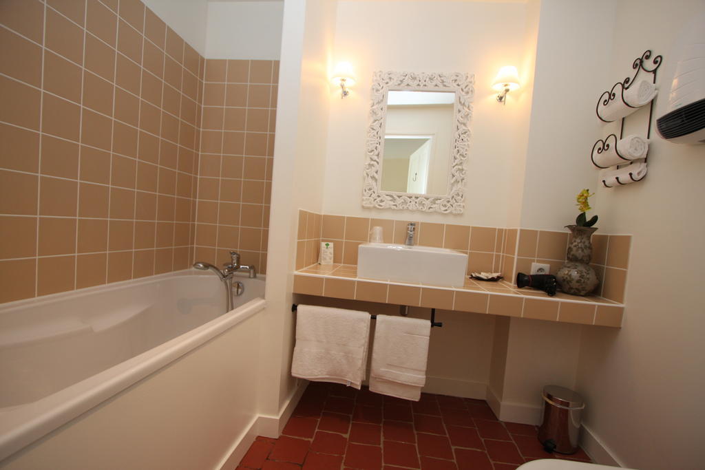 Hotel La Closeraie Sully-sur-Loire Quarto foto
